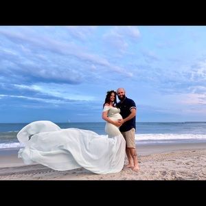 Maternity photo shoot dress sage/mint green